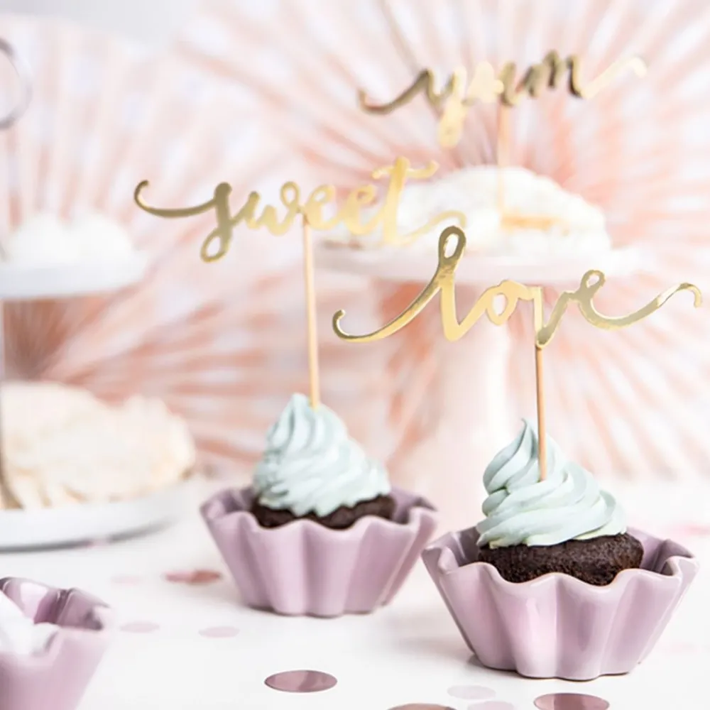 Hot PartyDeco sp. z o.o. Cupcake Toppers Love