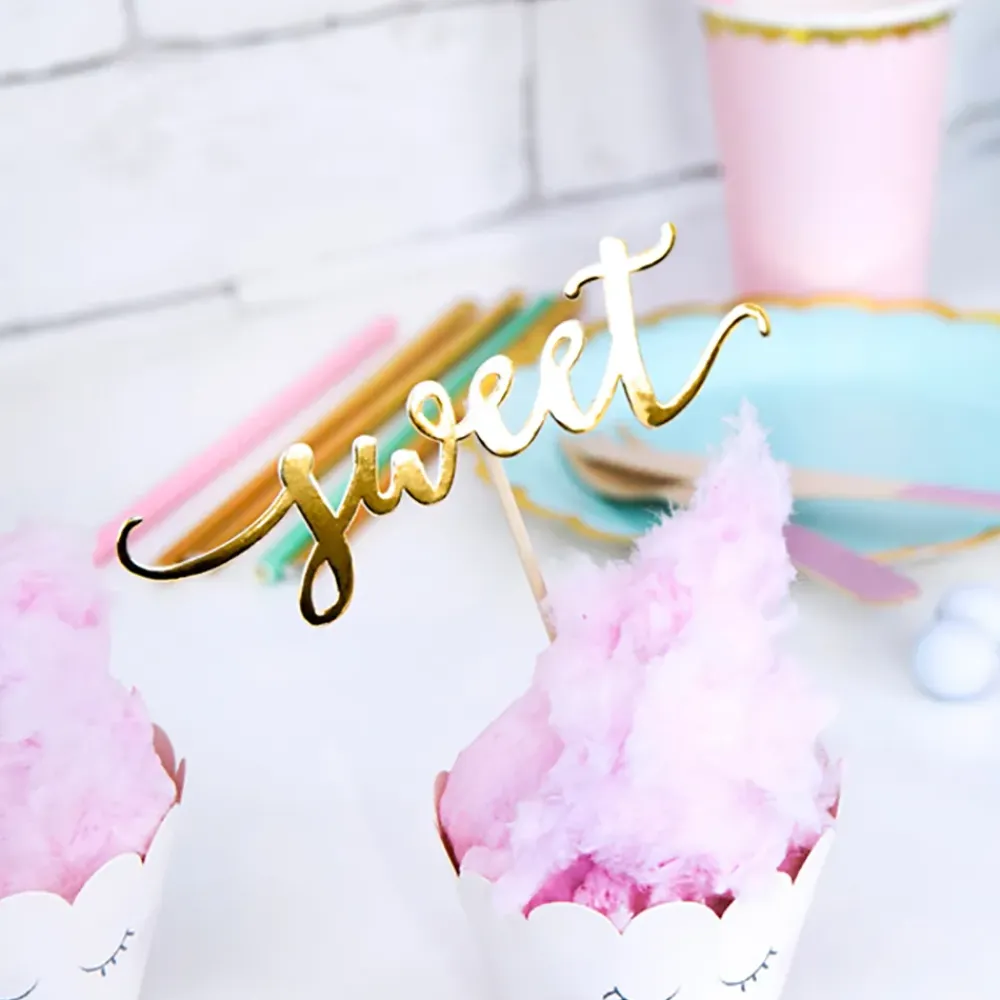 Hot PartyDeco sp. z o.o. Cupcake Toppers Love