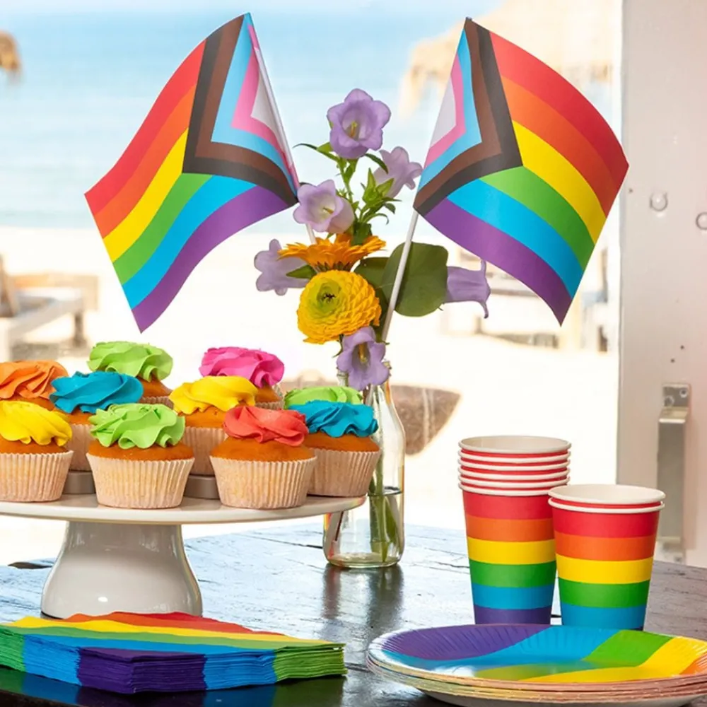 Hot Boland Party Partners B.V. Håndflag Pride Progress