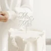 Online PartyDeco sp. z o.o. Kagedekoration Mr & Mrs Hvid i Akryl