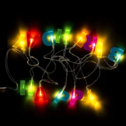 Out of the blue KG LED Lyskæde Happy Birthday - Oppyntning|Hjem & Husholdning