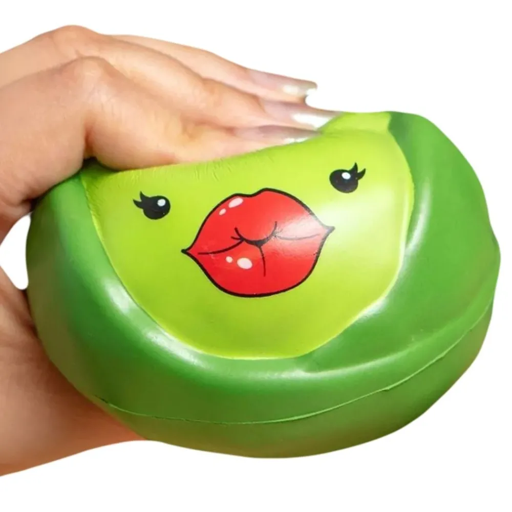 Boxer Gifts Ltd Squeeze Stressbold Rosenkål Kyssemund - Spil & Leg