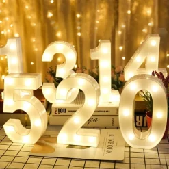 Partyking AB Tal Hvid med LED-belysning - Hjem & Husholdning
